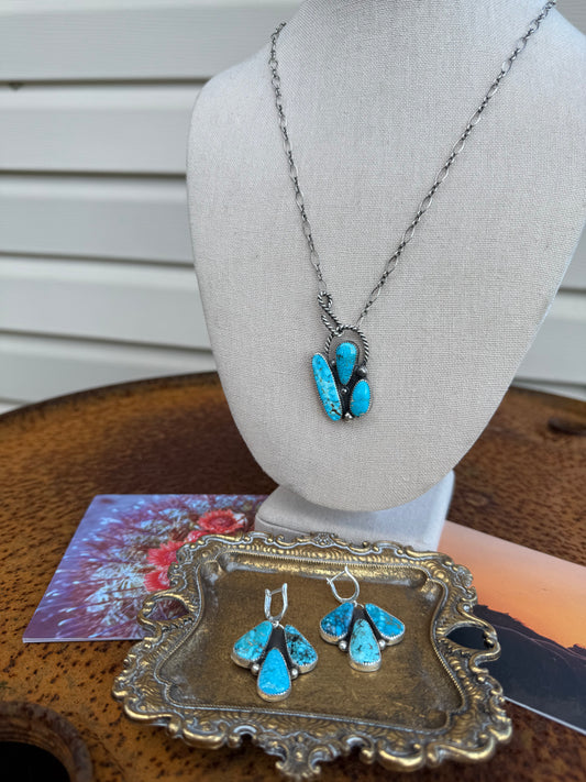 The Vickie Necklace