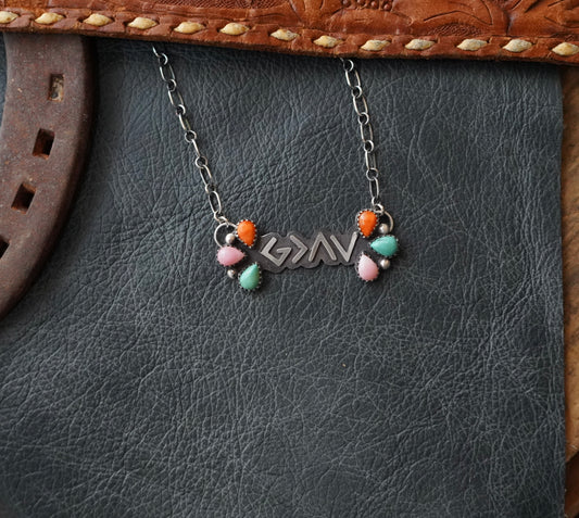 G>^V Necklace 2.0